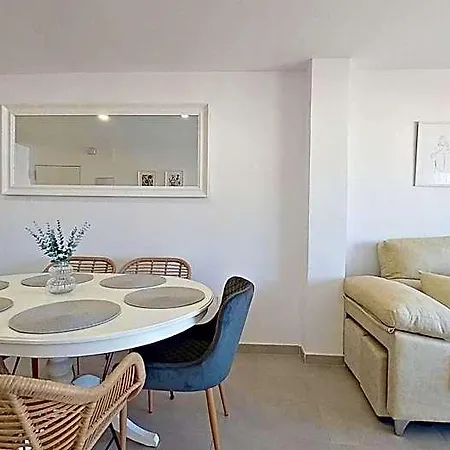 El Puerto De Apartment